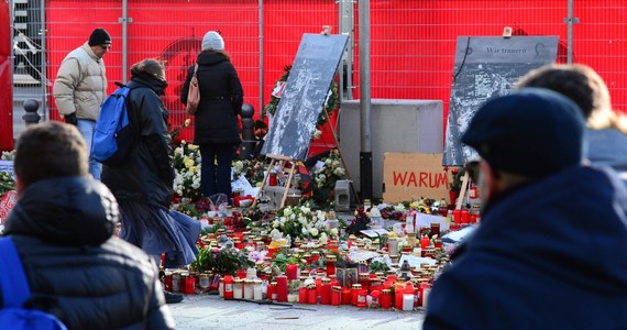 ​Poszkodowani w zamachu w Berlinie krytykują niemieckie władze za niedostateczne wyrazy empatii oraz brak wsparcia - pisze w niedzielę dziennik "Tagesspiegel".  W zamachu na jarmarku bożonarodzeniowym zginęło w grudniu 12 osób, a ponad 50 zostało rannych.
