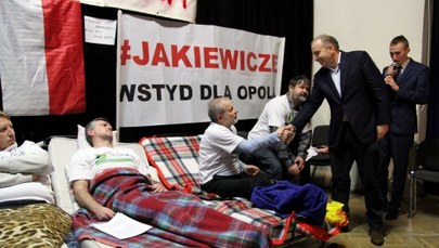 Schetyna: O sytuacji w Dobrzeniu Wielkim będę rozmawiał z premier Szydło