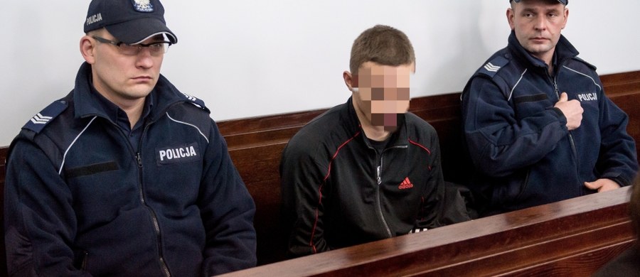 25 lat więzienia - na taki wyrok skazał Sąd Apelacyjny we Wrocławiu Artura W., oskarżonego o zabójstwo 15-letniej Wiktorii z Krapkowic (Opolskie). Sąd zaostrzył karę sądu pierwszej instancji, którzy skazał W. na 14 lat więzienia.