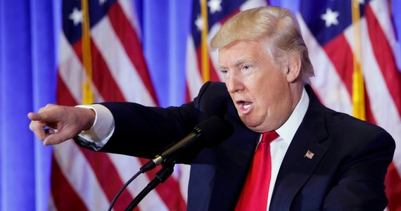 Donald Trump zaprzeczył doniesieniom o rzekomym zbieraniu przez Rosję kompromitujących go materiałów. Potępił przedostanie się tych "fałszywych wiadomości" do mediów.