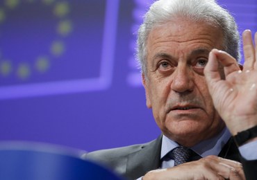 Bruksela kłamie ws. odwołanej wizyty unijnego komisarza w Polsce
