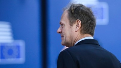 Weber zapewnia: Chadecy i liberałowie w PE popierają Tuska