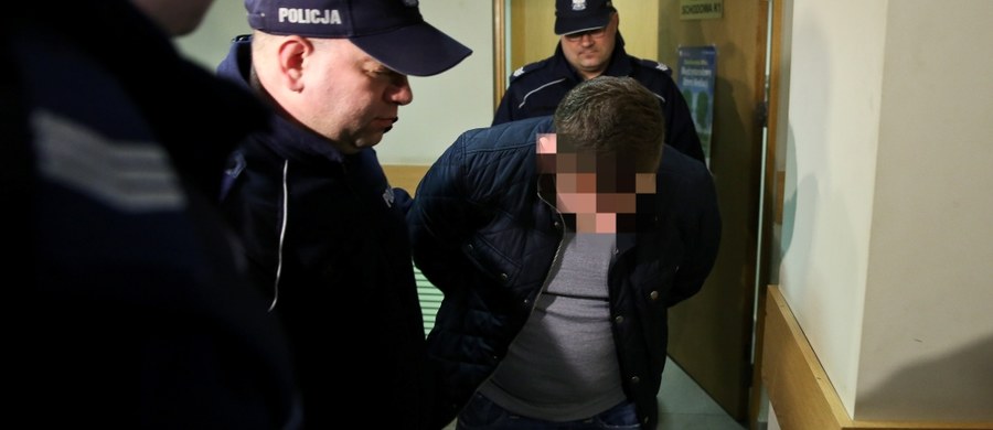 Na 4,5 roku więzienia i 10-letni zakaz prowadzenia pojazdów skazał warszawski sąd Kamila G., który w lipcu ubiegłego roku śmiertelnie potrącił 14-letnią Klaudię. Wyrok jest nieprawomocny.