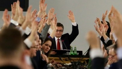 Jest śledztwo ws. posiedzenia Sejmu w Sali Kolumnowej 16 grudnia 