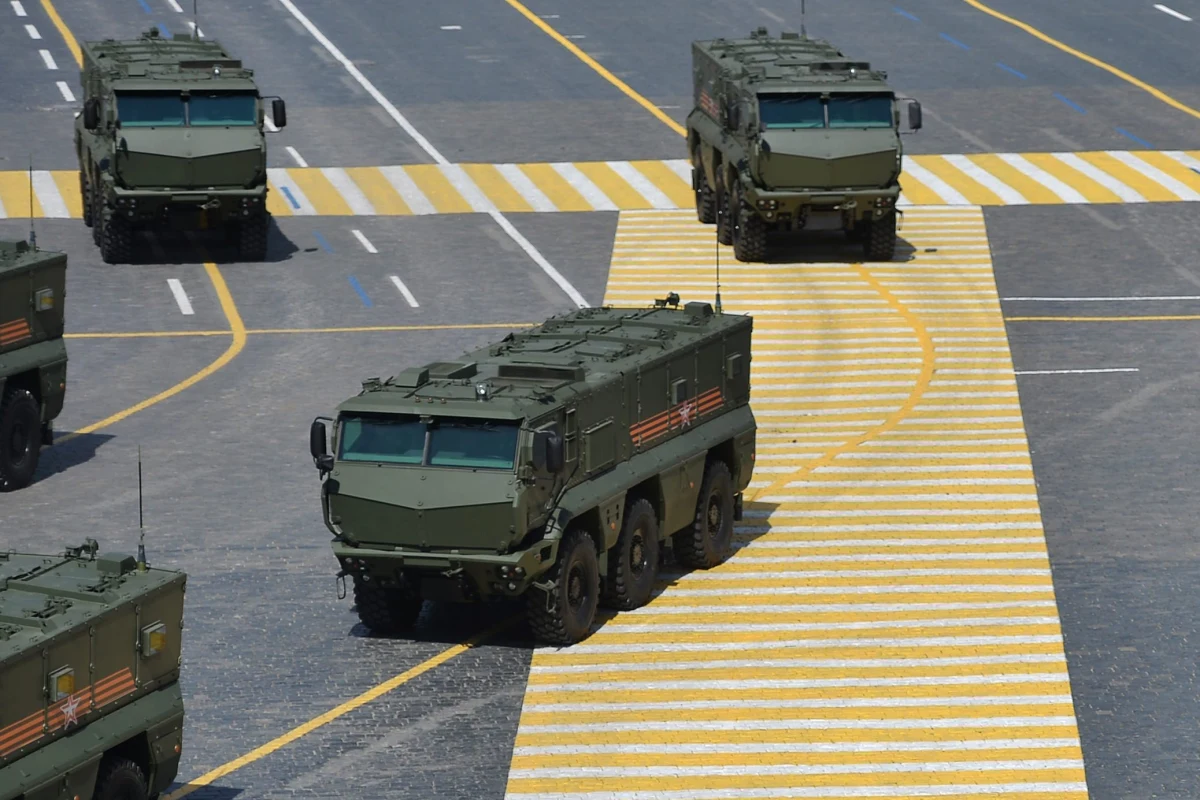 ​Rzecznik Kremla Dmitrij Pieskow powiedział, że Rosja nie może wycofać z obwodu kaliningradzkiego rakiet Iskander nie wiedząc o tym, że anulowane zostaną plany rozmieszczenia w Europie elementów amerykańskiej tarczy antyrakietowej.