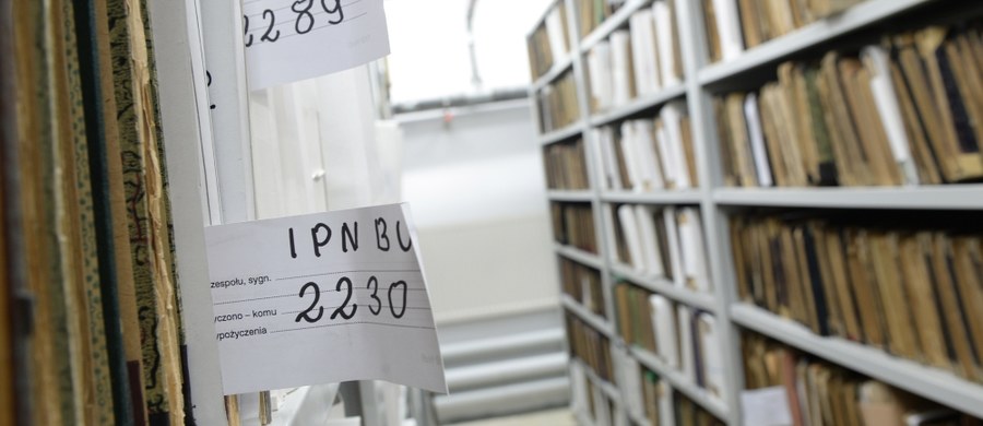 Instytut Pamięci Narodowej opublikował na swojej stronie internetowej wykaz dokumentów, które w 2016 roku zostały wyłączone z tzw. zbioru zastrzeżonego. To indeks ok. 6,5 tys. jednostek archiwalnych - wyłącznie ich sygnatury wraz z krótkim opisem dokumentów.
