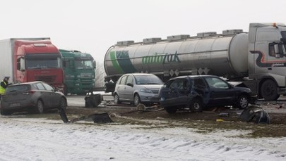 33 osoby ranne w karambolach na A1. Kilka jest w stanie ciężkim