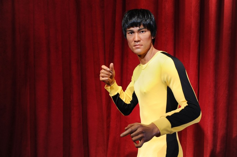 Od jego przedwczesnej śmierci miną w tym roku 44 lata. Okazuje się jednak, że Bruce Lee zdobywa kolejne pokolenia fanów. A dzięki wspomnieniom jego przyjaciół wciąż dowiadujemy się o nim czegoś nowego.