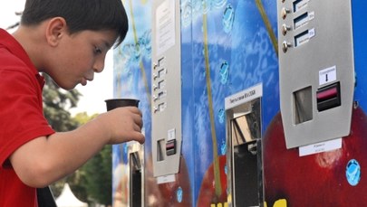 Koniec z darmową dolewką w fast foodach