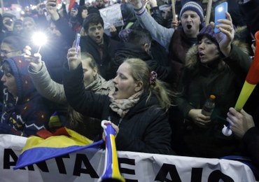 Antyrządowe manifestacje w Rumunii. "Wy złodzieje", "Odejdźcie"