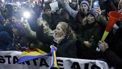 Antyrządowe manifestacje w Rumunii. "Wy złodzieje", "Odejdźcie"