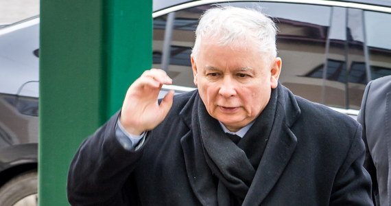 Jarosław Kaczyński w wywiadzie dla wtorkowego wydania "Franfurter Allgemeine Zeitung" uznał, że zwycięstwo kanclerz Niemiec Angeli Merkel za najlepszy z polskiego punktu widzenia wynik wyborów do Bundestagu. Szefowa niemieckiego rządu we wtorek przyjedzie do Warszawy i spotka się m.in. właśnie z Jarosławem Kaczyńskim. 