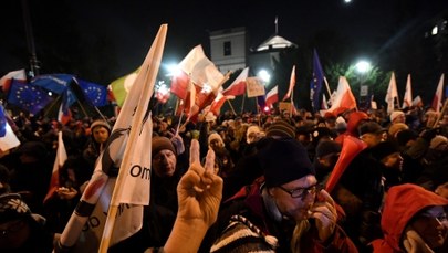 Są kolejne zarzuty po protestach na Wiejskiej. Żaden za próbę puczu