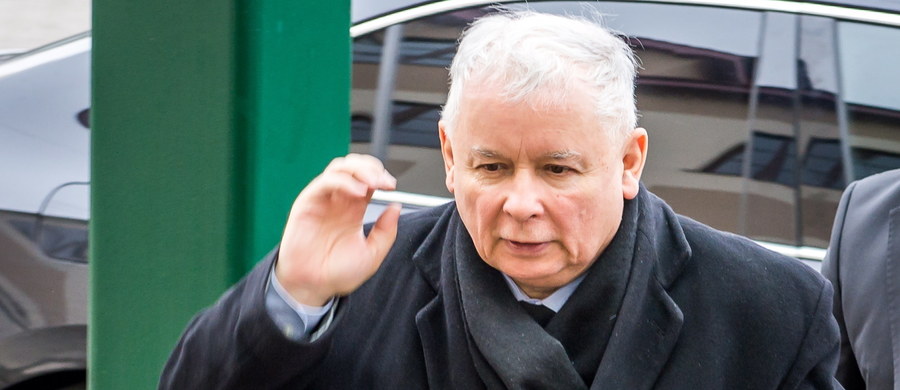 ​Po słowach Jarosława Kaczyńskiego organizacje frankowiczów szykuję wielką demonstrację. 25 marca chcą przejść przez Warszawę - sprzed Pałacu Prezydenckiego do Ministerstwa Finansów. To ma być ich sprzeciw wobec złamania słowa danego przez Prawo i Sprawiedliwość.