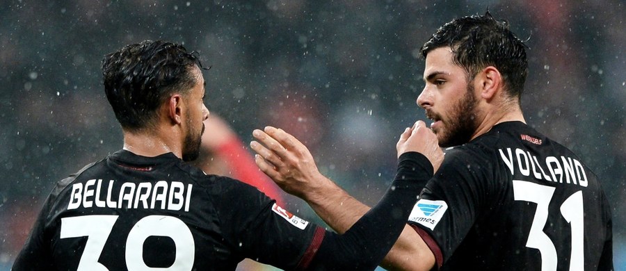 W piątek w Augsburgu, w meczu gospodarzy z Bayerem Leverkusen, padł gol numer 50 000 w historii ekstraklasy piłkarskiej Niemiec. Jego autorem był w 23. minucie zawodnik "Aptekarzy" Karim Bellarabi. Goście wygrali 3:1.