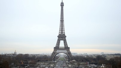 Przez zamachy Paryż stracił 1,5 mln turystów