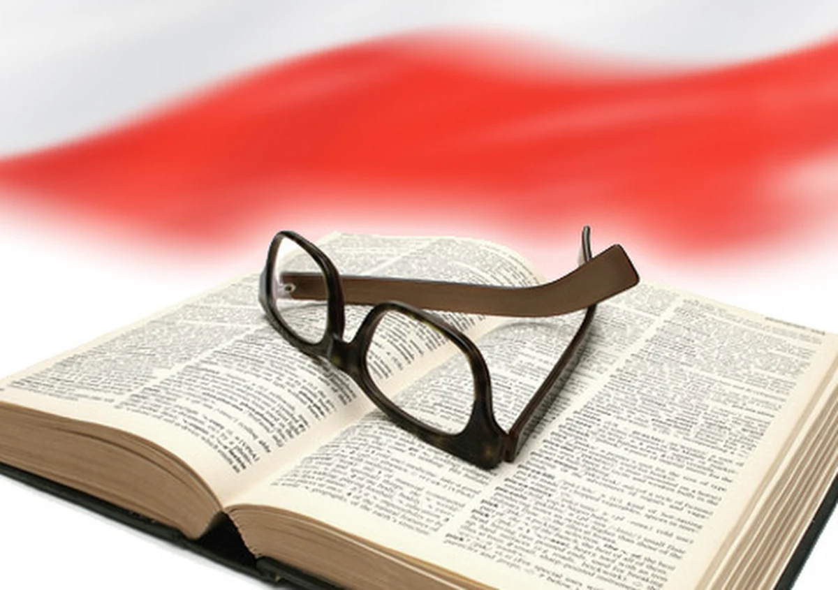 Dziś z okazji Międzynarodowego Dnia Języka Ojczystego mamy dla Was quiz z języka polskiego? Sprawdźcie, co jeszcze pamiętacie ze szkoły. Według UNESCO, niemal połowa z 6000 języków świata jest zagrożona zanikiem w ciągu 2-3 pokoleń. Od 1950 r. zanikło 250 języków. 