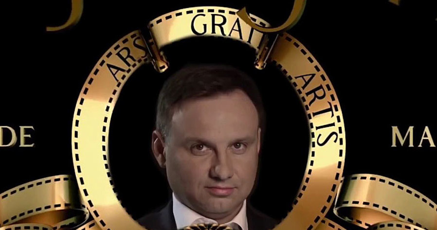 Na YouTube pojawiła się parodia zwiastuna ostatniego filmu o Jamesie Bondzie "Spectre". Zamiast Daniela Craiga, w rolę główną wcielił się w nim... Andrzej Duda.