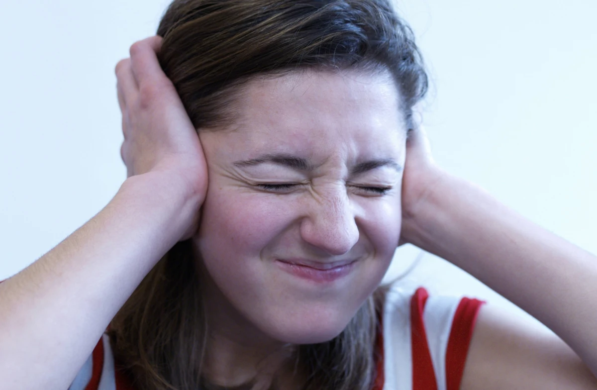 Główny Inspektor Farmaceutyczny wydał decyzję o wycofaniu z obrotu dwóch serii kropli do uszu Cetraxal. Decyzja ma rygor natychmiastowej wykonalności. 