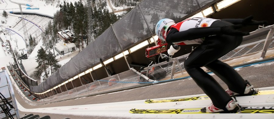 ​Kwalifikacje do czwartkowego konkursu na dużej skoczni to dla polskich kibiców najważniejsze dzisiejsze wydarzenie podczas mistrzostw świata w narciarstwie klasycznym w Lahti. Początek kwalifikacji o godzinie 17.