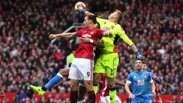 Manchester United zremisował u siebie z Bournemouth 1-1. Fantastyczny mecz zaliczył Artur Boruc, który obronił rzut karny Zlatana Ibrahimovicia.