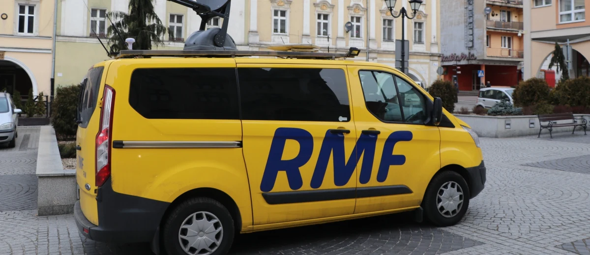 Śmigiel, Nowa Dęba, Białobrzegi, Jasień, Poddębice, a może Bieruń? W RMF24.pl ponownie rusza głosowanie, w którym decydujecie, dokąd w tym tygodniu pojedziemy w ramach naszego cyklu "Twoje Miasto w Faktach RMF FM". Na głosy czekamy do czwartku do godziny 12. Zapraszamy!