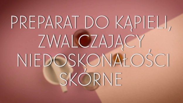 Kąpiel to idealny sposób na walczenie z niedoskonałościami na naszej skórze! W ten sposób nie tylko łączymy przyjemne z pożytecznym, ale też zwiększamy skuteczność naszego działania - docieramy do wszystkich miejsc, z których chcemy usunąć brzydko wyglądające miejsca. Domowy preparat najlepiej się do tego nadaje!