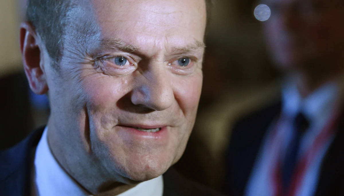 Tylko Polska i Węgry mają zastrzeżenia do kandydatury przewodniczącego Rady Europejskiej Donalda Tuska  - powiedział niemiecki minister ds. europejskich Michael Roth. W stolicach UE jest coraz mniej wątpliwości. Tusk ma bowiem poparcie większości krajów Unii. 