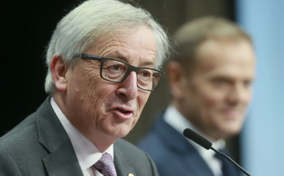 Idea Unii o wielu prędkościach nie zmierza do podzielenia kontynentu nową żelazną kurtyną - zapewnił w Brukseli przewodniczący Komisji Europejskiej Jean-Claude Juncker. Szef Rady Europejskiej Donald Tusk wzywał do jedności UE w obliczu Brexitu.