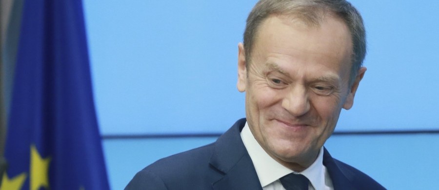 Donald Tusk miał w Europie złą opinię i dopiero atak na niego ze strony polskiego rządu przesądził o wyborze na drugą kadencję – pisze "Frankfurter Allgemeine Sonntagszeitung". "Polska znalazła się w ślepej uliczce" - pisze Thomas Gutschker w niedzielnym wydaniu "Frankfurter Allgemeine Zeitung".