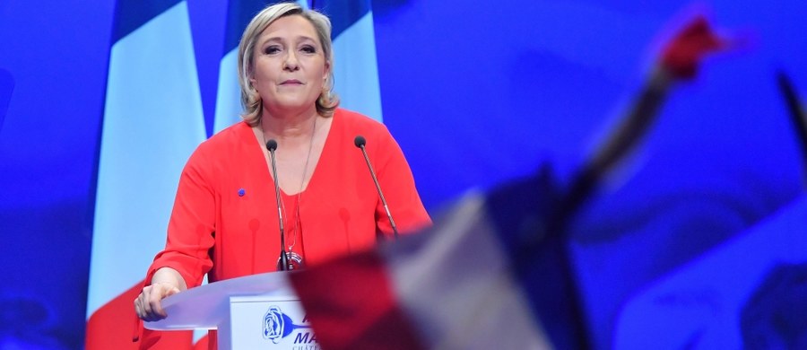 Jeśli wygram, podejmę współpracę z Kaczyńskim w demontażu Unii – powiedziała "Rzeczpospolitej" Marine Le Pen, kandydatka skrajnej prawicy w wyborach prezydenckich we Francji. Jak wyjaśnia dziennik, oferta dotyczy nie tylko lidera PiS, ale także premiera Węgier.