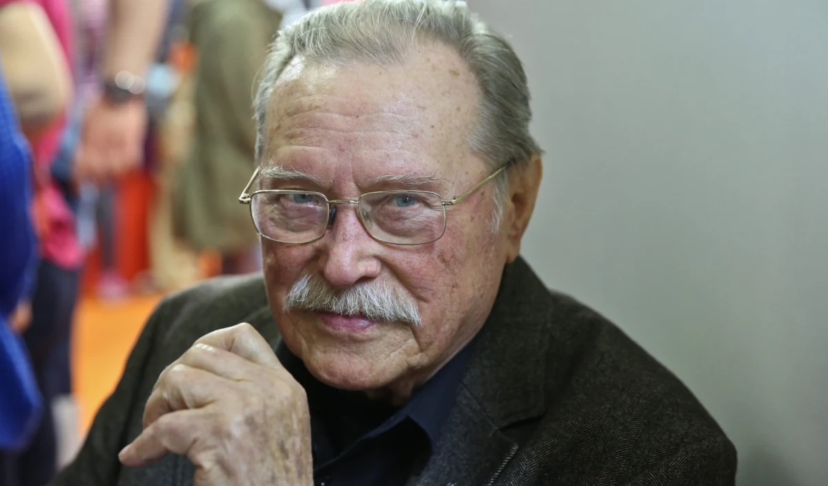 94 lata temu w Wilnie urodził się Emil Karewicz - wybitny aktor teatralny i filmowy. To on wcielił się w rolę Hermanna Brunnera w kultowej "Stawce większej niż życie". Pamiętamy go też m.in. z roli króla Władysława Jagiełły w "Krzyżakach". 