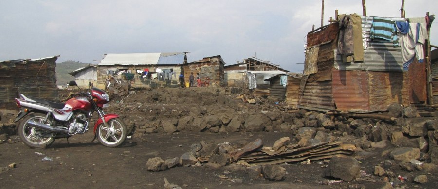 ​Dwoje przedstawicieli ONZ zaginęło w Demokratycznej Republice Konga i są poszukiwani przez stacjonujące tam siły pokojowe - poinformował w poniedziałek oenzetowski rzecznik nie ujawniając dalszych szczegółów na ten temat.