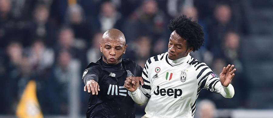 Juventus Turyn przypieczętował awans do ćwierćfinału piłkarskiej Ligi Mistrzów, pokonując u siebie w rewanżowym meczu 1/8 finału FC Porto 1:0. W Portugalii piłkarze "Starej Damy" wygrali 2:0. W kolejnej rundzie zagra także Leicester City. Mistrzowie Anglii zwyciężyli na własnym boisku Sevillę 2:0. Odrobili w ten sposób straty z pierwszego spotkania, które przegrali 1:2.
