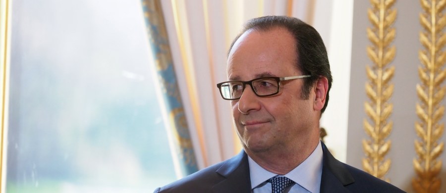 Prezydent Francji Francois Hollande pogratulował w czwartek "jednoznacznego zwycięstwa nad ekstremizmem" w wyborach parlamentarnych w Holandii premierowi tego kraju Markowi Ruttemu, którego partia VVD - według sondaży exit poll - zdobyła najwięcej mandatów.