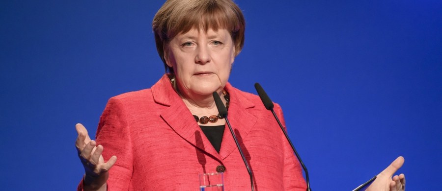 ​Kanclerz Niemiec Angela Merkel i prezydent Francji Francois Hollande potępili używanie przez władze Turcji w polemikach politycznych z Niemcami oraz innymi państwami UE porównań z nazizmem - poinformował rzecznik niemieckiego rządu Steffen Seibert.