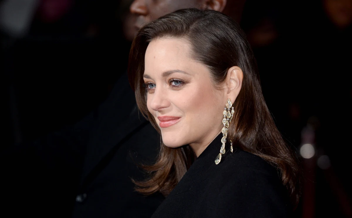 Aktorka Marion Cotillard po raz drugi została mamą. Gwiazda urodziła córkę. 