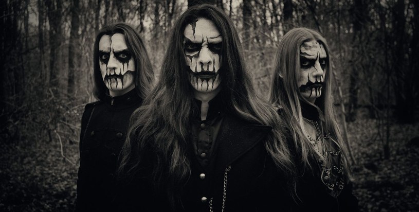Symfoniczni blackmetalowcy z holenderskiej grupy Carach Angren szykują się do premiery nowego albumu. 