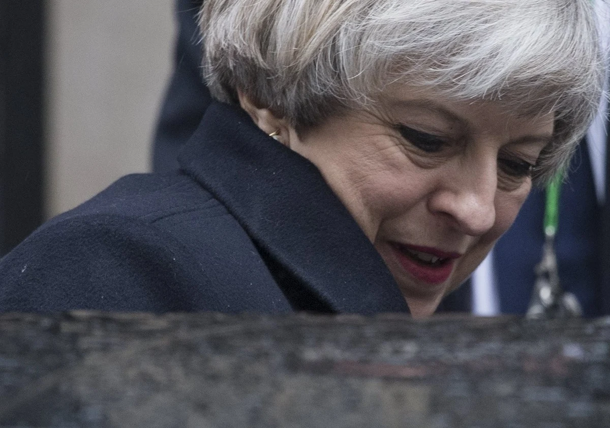 Brytyjska premier Theresa May określiła środowy atak terrorystyczny w Londynie jako "chory i zdeprawowany", podkreślając, że "jakakolwiek próba pokonania wartości, które reprezentuje nasz parlament, musi się skończyć niepowodzeniem".