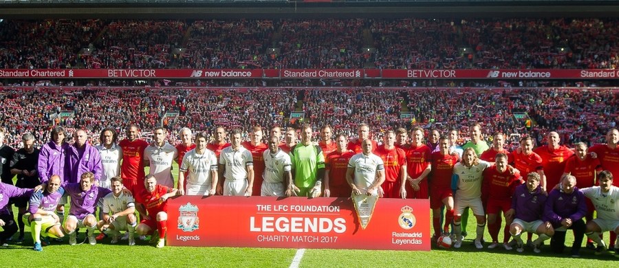 Były bramkarz Liverpoolu i Realu Madryt Jerzy Dudek był jednym z bohaterów charytatywnego meczu dawnych gwiazd obu klubów, który odbył się w sobotę na Anfield. Polak w pierwsze połowie strzegł bramki gospodarzy, w drugiej zmienił barwy. Liverpool wygrał 4:3.