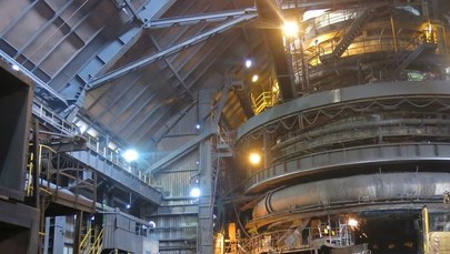 Związkowcy z ArcelorMittal Poland opuścili budynek dyrekcji, ale porozumienia brak
