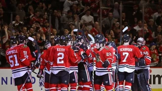 NHL. Chicago Blackhawks zwyciężyli na Zachodzie, kolejna bramka Jagra