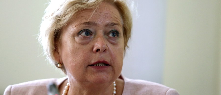 Regulamin wyboru kandydatów na I prezesa Sądu Najwyższego i przepis ustawy, który pozwala na jego uchwalenie, są konstytucyjne - napisała I prezes SN Małgorzata Gersdorf w stanowisku dla TK, który zbada wniosek grupy posłów PiS, kwestionujących te przepisy.