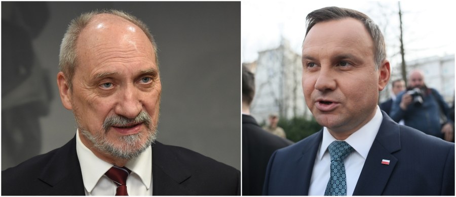 Prezydent Andrzej Duda i szef MON Antoni Macierewicz wyrazili "pełne poparcie" dla piątkowej operacji militarnej Stanów Zjednoczonych w Syrii. W ramach odwetu za przeprowadzony trzy dni wcześniej atak chemiczny na opanowaną przez rebeliantów miejscowość Chan Szajchun, w którym zginęło 86 ludzi - w tym dzieci, Amerykanie ostrzelali bazę lotniczą syryjskich sił rządowych. "Polska z całą mocą potępia zbrodnie popełniane na cywilach" - podkreślił Andrzej Duda w oświadczeniu. Również polski resort dyplomacji ocenił, że amerykańska operacja "była proporcjonalną i właściwie wymierzoną odpowiedzią na barbarzyński atak".