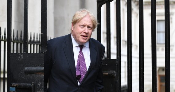 Brytyjski minister spraw zagranicznych Boris Johnson poinformował, że zdecydował się odwołać poniedziałkową wizytę w Moskwie. "Ostatnie wydarzenia w Syrii fundamentalnie zmieniły sytuację" - podkreślił.