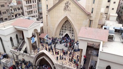 Co najmniej 43 zabitych w atakach na kościoły w Egipcie