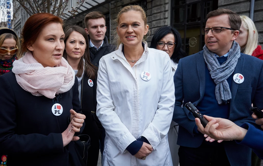 Paulina Piechna-Więckiewicz, Barbara Nowacka i Dariusz Joński na konferencji prasowej Inicjatywy Polskiej