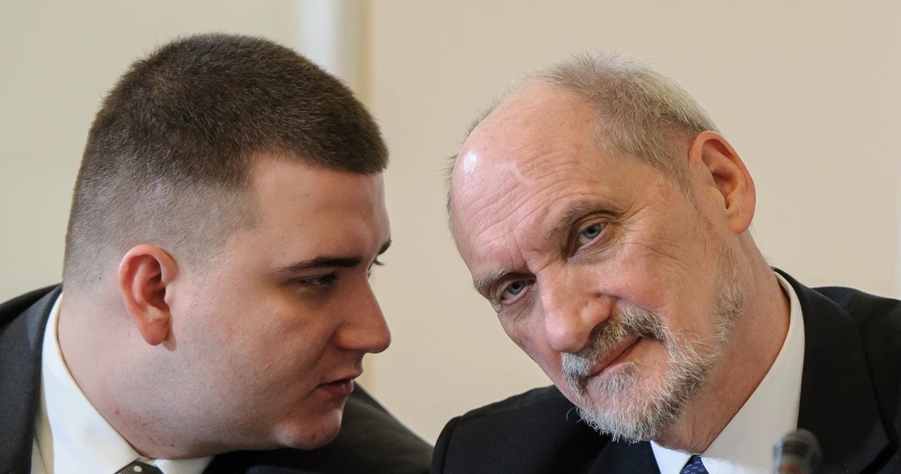 Bartłomiej Misiewicz i Antoni Macierewicz