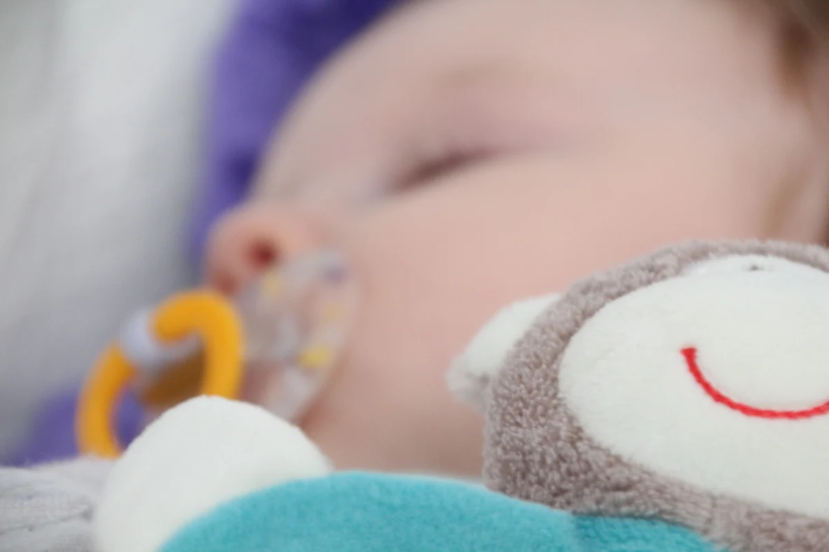 Na karę więzienia w zawieszeniu i zakaz picia alkoholu skazał sąd w Ostrowie Wlkp. 33-latkę, która była pijana podczas porodu. Urodziła dziecko mając ponad 3 promile w wydychanym powietrzu. Sąd uznał, że zachowanie matki narażało zdrowie i życie noworodka.