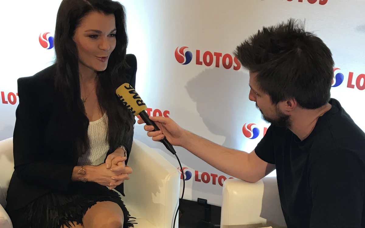 „Niektórzy ludzie nie zdają sobie sprawy z tego, że to co widzą na zawodach, to tylko procent tego, co robimy. Wydaje mi się, że Polacy są nastawieni, że zawsze będę wygrywać i te oczekiwania względem moich występów są bardzo duże” - mówi tenisistka Agnieszka Radwańska w rozmowie z dziennikarzem RMF FM Janem Kałuckim. 